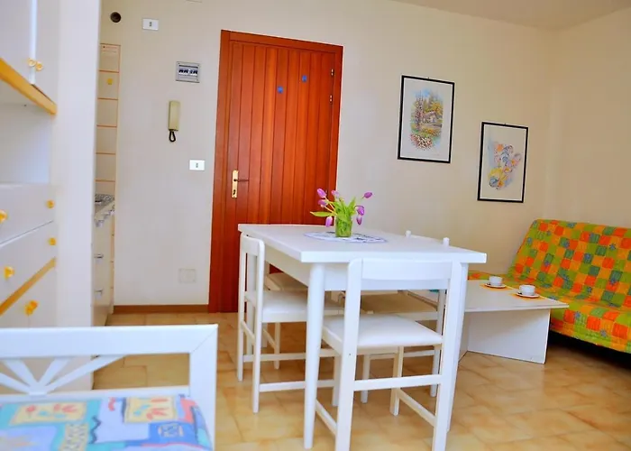 Apartman Beautiful In A Seafront Building Bibione