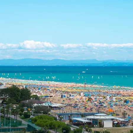 Apartmán Beautiful In A Seafront Building Bibione