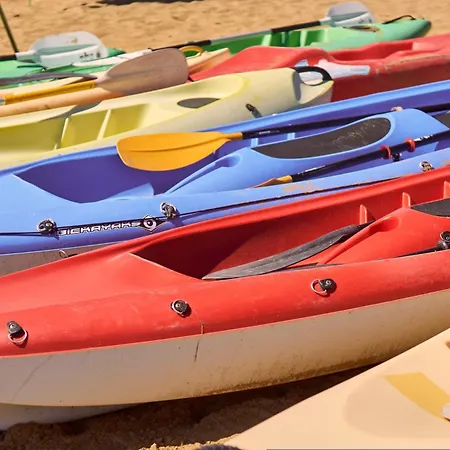 Апартаменты Beautiful In A Seafront Building